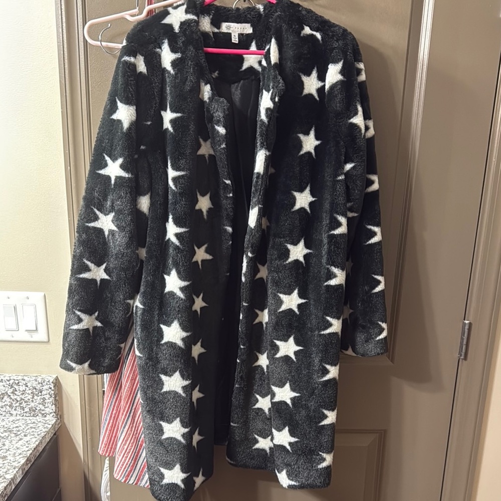 Star Pattern Faux Fur Coat